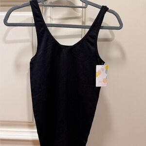 Shimera tank top size